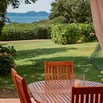 Cala Del Faro - Giardino E Accesso Privato Al Mare Arzachena