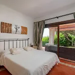 Cala Del Faro - Giardino E Accesso Privato Al Mare * Arzachena