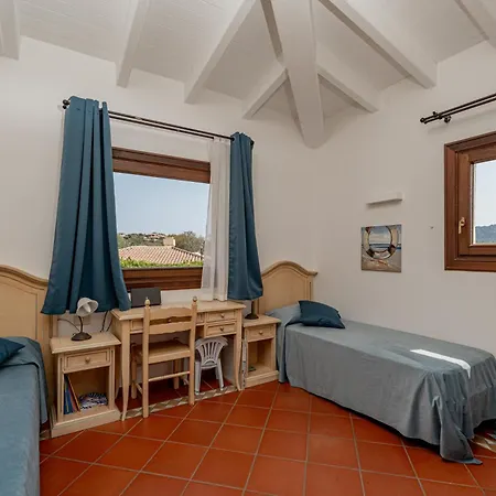 Cala Del Faro - Giardino E Accesso Privato Al Mare Apartman