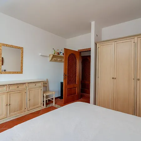 Cala Del Faro - Giardino E Accesso Privato Al Mare * Arzachena